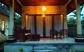 Intan Sidemen Villa